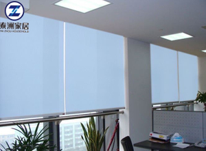 Motorisierte Sonnenschutz-Anti-UV-Rollos für Bürogebäude
