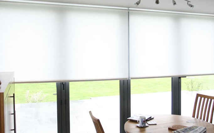 Fensterabdeckungen für Glas-Terrassen-Schiebetüren